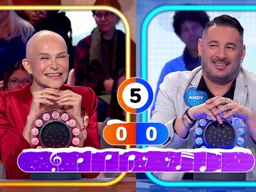 Andy Morales ‘regala’ otra victoria a Antonia San Juan en Pasapalabra: “Te está pegando una paliza” Andy Morales ‘regala’ otra victoria a Antonia San Juan en Pasapalabra: “Te está pegando una paliza”