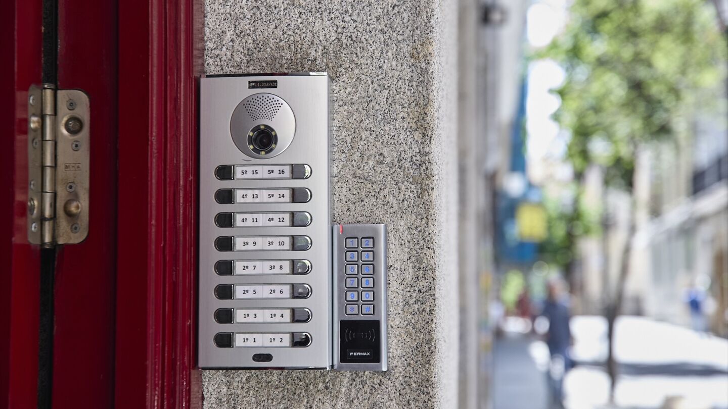 Imagen del exterior de un piso tur&iacute;stico 