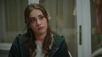 El arrepentimiento de Uras remueve a Seren: “Por un momento vi al hombre del que me enamoré” El arrepentimiento de Uras remueve a Seren: “Por un momento vi al hombre del que me enamoré”