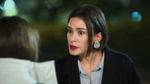 La doble vida de Parla, al descubierto: Rengin la desenmascara al enterarse de que no est&aacute; estudiando Medicina