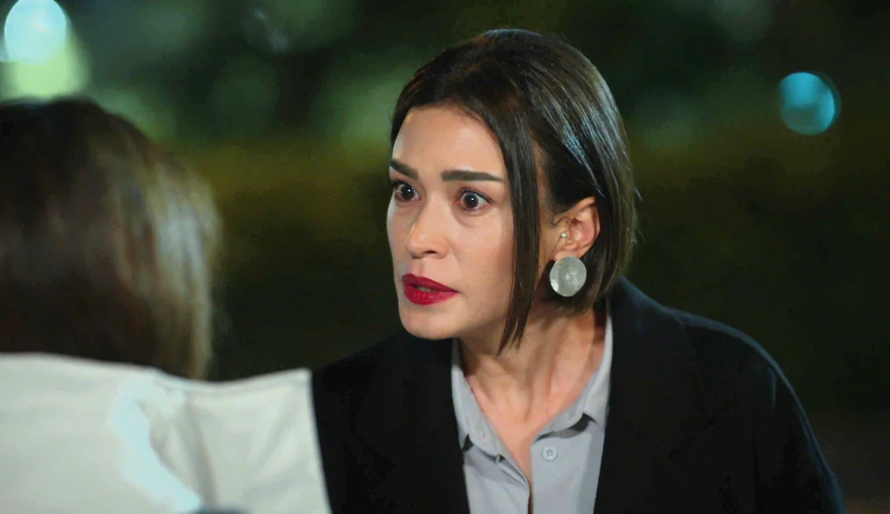 La doble vida de Parla, al descubierto: Rengin la desenmascara al enterarse de que no está estudiando Medicina