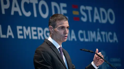 El presidente del Gobierno, Pedro Sánchez, clausura el acto de 'Avanzando en el Pacto de Estado frente a la Emergencia Climática' en el Círculo de Bellas Artes El presidente del Gobierno, Pedro Sánchez, clausura el acto de 'Avanzando en el Pacto de Estado frente a la Emergencia Climática' en el Círculo de Bellas Artes
