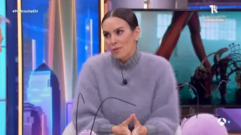 Cristina Pedroche, sobre su nuevo vestido para las Campanadas: "No me veo preparada" Cristina Pedroche, sobre su nuevo vestido para las Campanadas: "No me veo preparada"