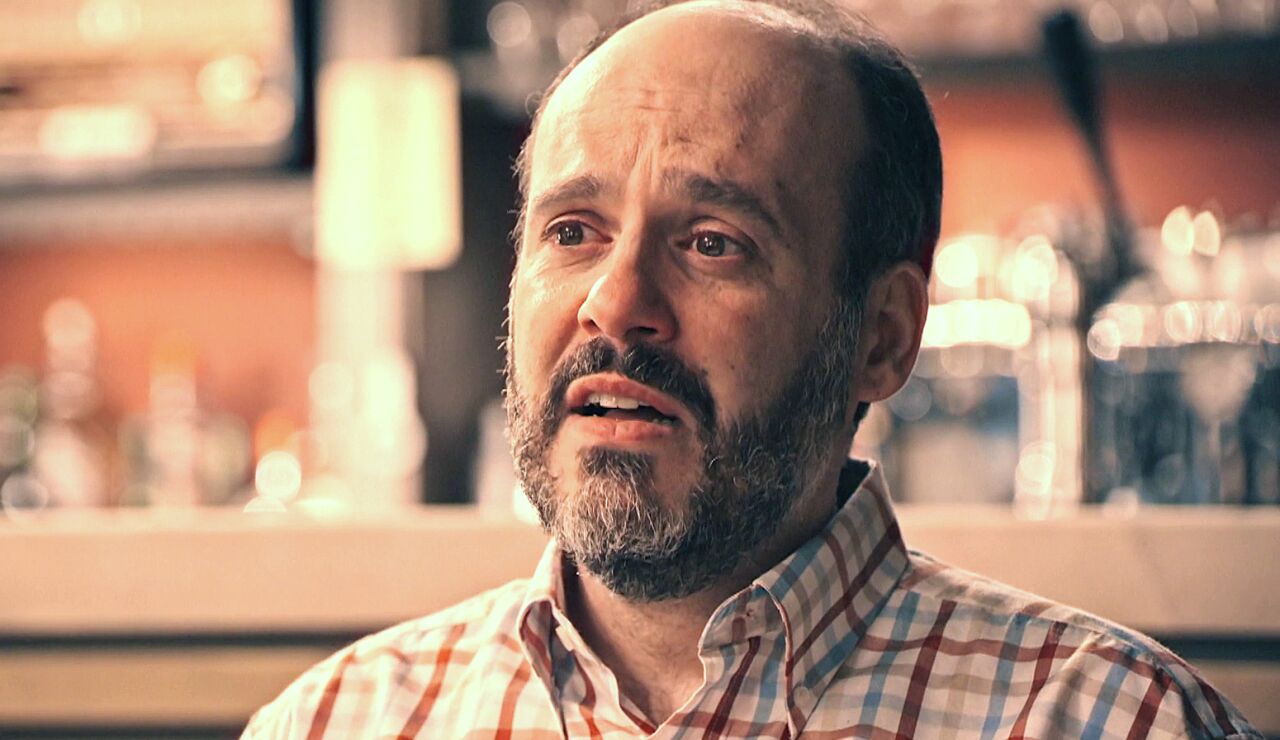 Cap&iacute;tulo 459 de Sue&ntilde;os de libertad; 17 de diciembre: Gaspar se confiesa con don Agust&iacute;n: teme padecer demencia como su abuelo