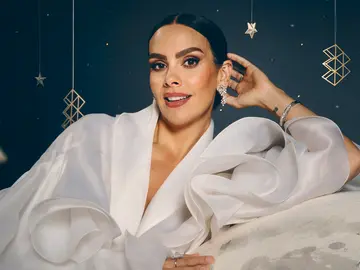 El vestido que diseñaría ChatGPT para Cristina Pedroche en sus duodécimas Campanadas El vestido que diseñaría ChatGPT para Cristina Pedroche en sus duodécimas Campanadas