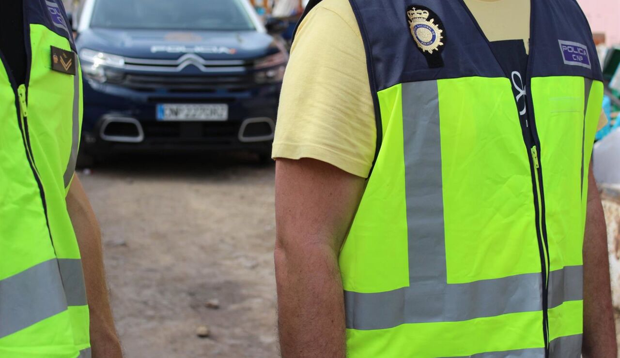 La Polic&iacute;a investiga el paradero de los padres de un beb&eacute; abandonado en la barriada Madre de Dios