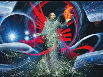 Vestido de luz: la impresionante creaci&oacute;n de Frodo DKL para Cristina Pedroche en El Hormiguero