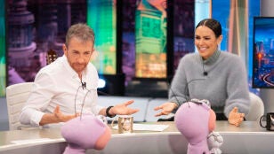 Pablo Motos, Trancas y Barrancas acorralan a Cristina Pedroche con sus preguntas sobre el vestido: "Prefiero no contestar"