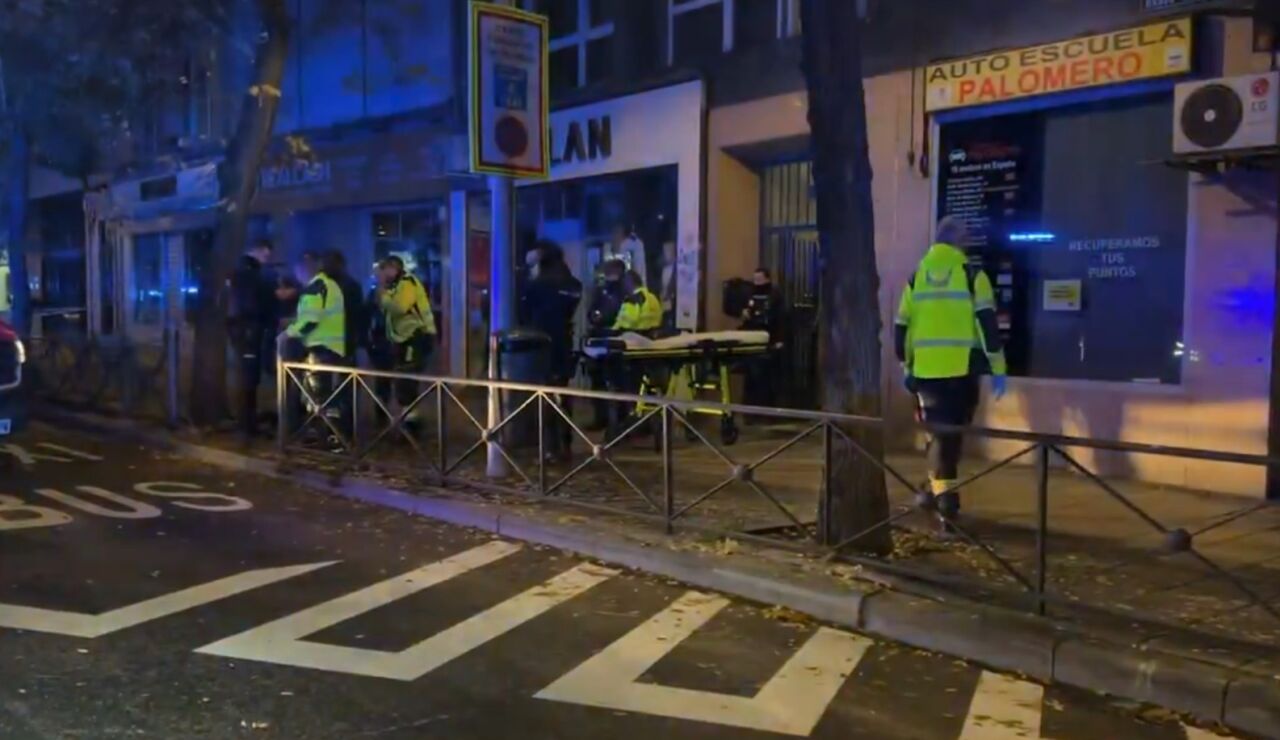 Imagen de los servicios de Emergencia en el lugar del asesinato