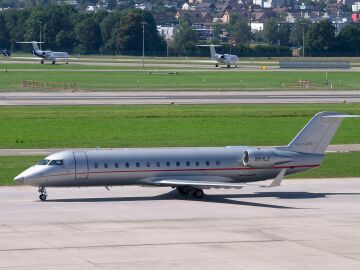 Un avi&oacute;n privado
