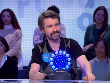 La broma de Santi Alverú sobre los asturianos en Pasapalabra: “Se me criticó una vez por decir esto” La broma de Santi Alverú sobre los asturianos en Pasapalabra: “Se me criticó una vez por decir esto”