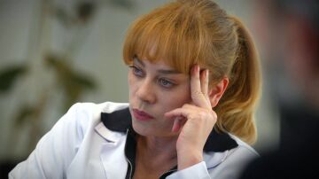 Tres verdades incómodas de Bahar tras lo sucedido entre Uras y Seren en Renacer Tres verdades incómodas de Bahar tras lo sucedido entre Uras y Seren en Renacer