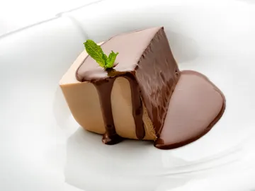 Panna cotta de café con crema de chocolate Panna cotta de café con crema de chocolate