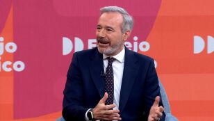 Jorge Azc&oacute;n en Espejo P&uacute;blico.