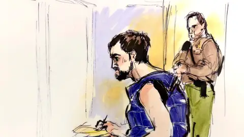 Nick Reiner compareciendo en el juzgado por el asesinato de sus padres Nick Reiner compareciendo en el juzgado por el asesinato de sus padres