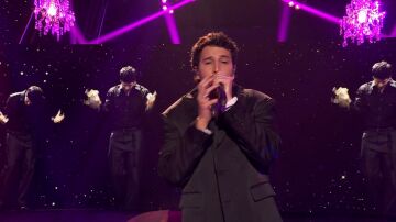 &iexcl;Momentazo! Sebasti&aacute;n Yatra se luce en La Voz con &lsquo;Canci&oacute;n para regresar&rsquo; 