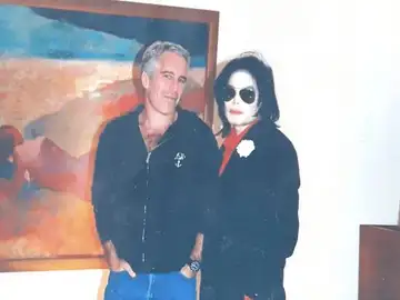 Imagen de Jeffrey Epstein y Michael Jackson Imagen de Jeffrey Epstein y Michael Jackson