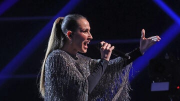 Emoci&oacute;n y potencia: Mal&uacute; conmueve en La Voz con &lsquo;El intento&rsquo; 