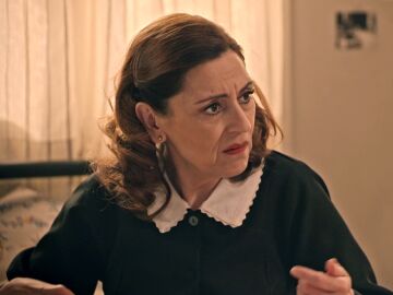 Manuela y do&ntilde;a Clara advierten a Claudia de que algo raro pasa con Maripaz: &ldquo;Tiene la cabeza mala&rdquo;