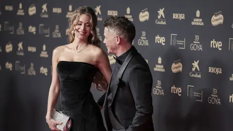 Alejandro Sanz y Candela Márquez en los Goya Alejandro Sanz y Candela Márquez en los Goya