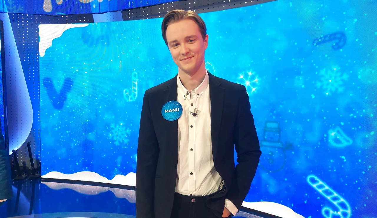 El juego por el que Manu cambia El Rosco durante la Navidad: "Es la tradición más peculiar que tenemos"