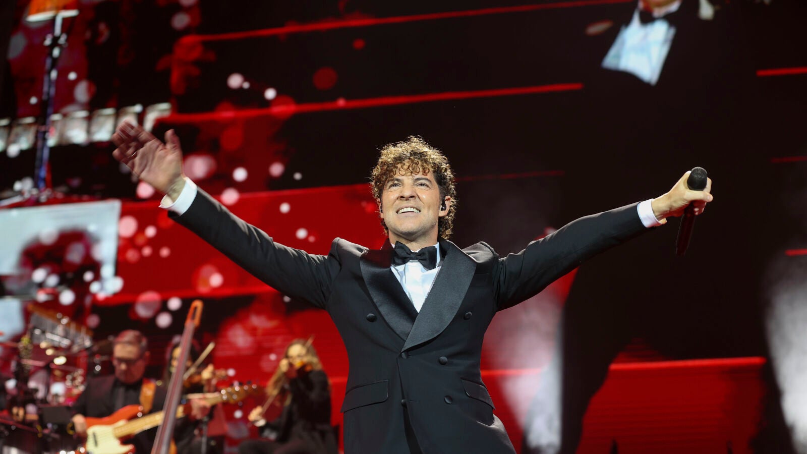 David Bisbal conquista Madrid con un concierto cargado de emoción y espíritu navideño