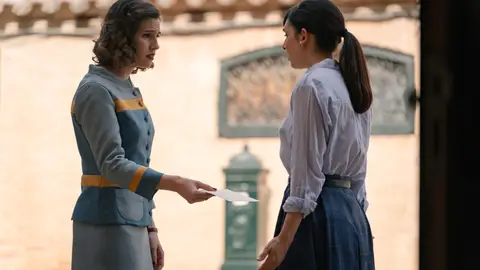 Claudia Díez y Luz Borrell en el capítulo 466 de Sueños de Libertad Claudia Díez y Luz Borrell en el capítulo 466 de Sueños de Libertad