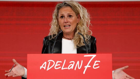 La portavoz del Comit&eacute; Ejecutivo Federal del PSOE, Montse M&iacute;nguez