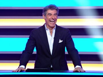 Jorge Fern&aacute;ndez se sorprende con las vacaciones de una concursante: &ldquo;Te tomas unos cuantos cubatitas&rdquo; 