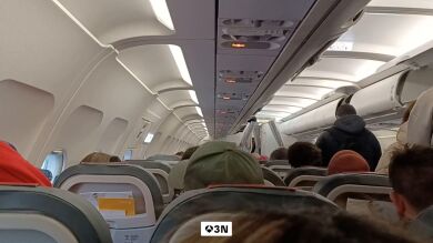 Un jabalí en la pista obliga a cerrar el aeropuerto de A Coruña