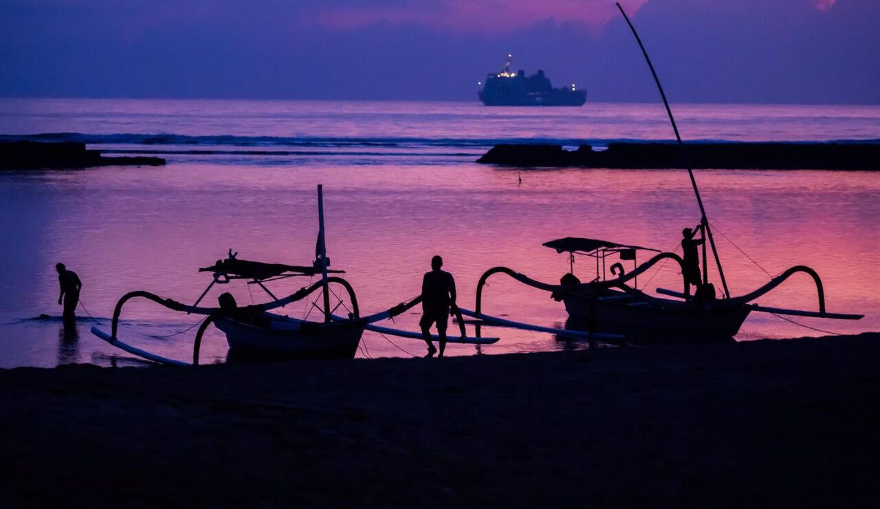  Desaparecidos cuatro miembros de una familia espa&ntilde;ola en un naufragio en Indonesia