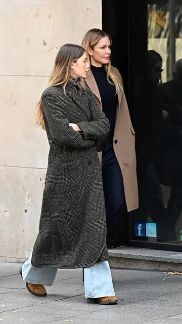 Martina Figo y Helen Svedin paseando por Madrid Martina Figo y Helen Svedin paseando por Madrid