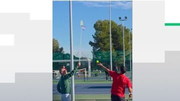Alcaraz entrenando de cara al Open de Australia 2026