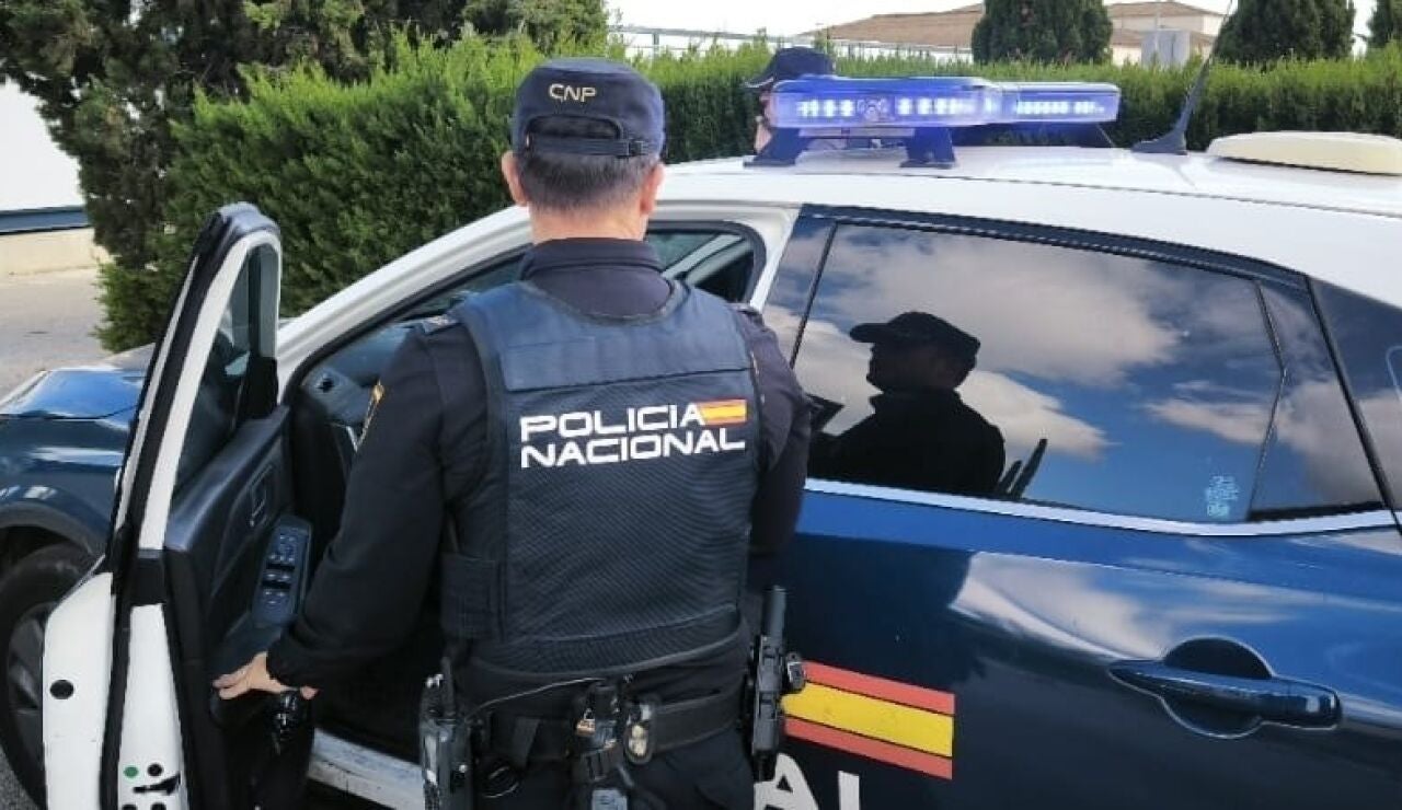 Agente de la Polic&iacute;a Nacional