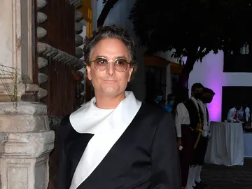 El famoso estilista Josie El famoso estilista Josie