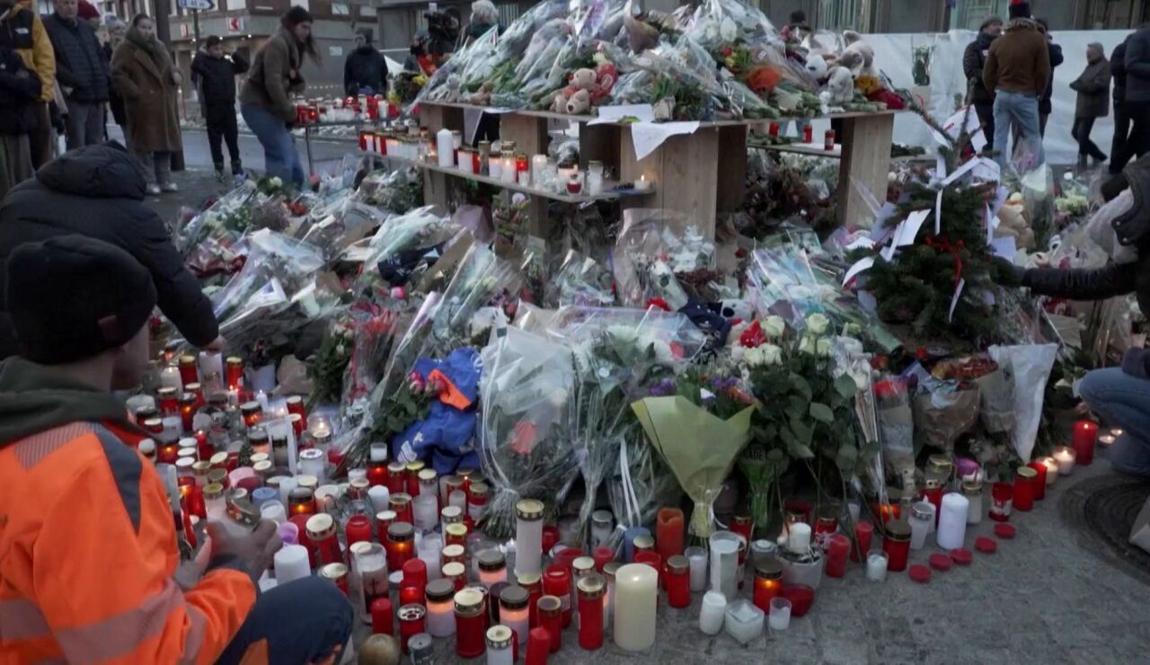 Rinden homenaje a los fallecidos en Crans-Montana