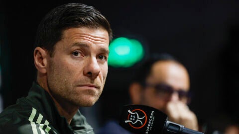 Xabi Alonso, en la rueda de prensa en Yeda (Arabia Saud&iacute;)