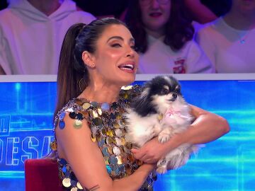 Pilar Rubio presenta a Mumu, la tierna mascota de Jessica Goicoechea