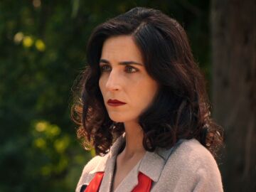 Andr&eacute;s convence a Isabel para que declare contra Gabriel y descubre que &eacute;l ya estaba compinchado con Jes&uacute;s para arruinar la f&aacute;brica 