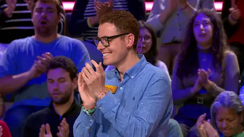 El panel que se le resiste a Aaron: numerosos inconvenientes que terminan con final feliz El panel que se le resiste a Aaron: numerosos inconvenientes que terminan con final feliz