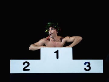 Daniel Illescas levanta al p&uacute;blico de El Desaf&iacute;o con una divertida performance deportiva 
