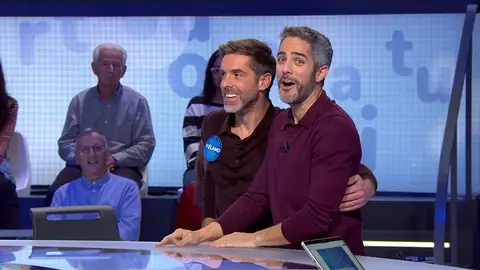 Roberto Leal y José Yélamo, casi idénticos en Pasapalabra: “Lo que te pides y lo que te llega” Roberto Leal y José Yélamo, casi idénticos en Pasapalabra: “Lo que te pides y lo que te llega”