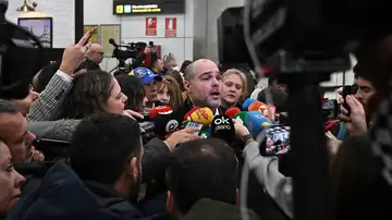 LLegan a España los cinco presos españoles liberados en Venezuela LLegan a España los cinco presos españoles liberados en Venezuela