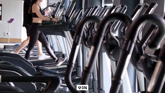 Enero, el mes de quemar el turrón pero con cabeza: "Estos días son típicos los atracones del gimnasio, que solo traen agujetas y lesiones" Enero, el mes de quemar el turrón pero con cabeza: "Estos días son típicos los atracones del gimnasio, que solo traen agujetas y lesiones"