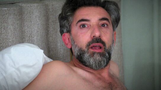 &ldquo;&iquest;No hicimos nada, verdad?&rdquo;: el p&aacute;nico de Bahar al despertar en la misma cama que Harun