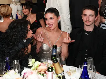 Kylie Jenner y Timothée Chalamet en los Globos de Oro 2026 Kylie Jenner y Timothée Chalamet en los Globos de Oro 2026