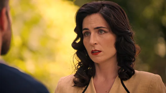 Isabel teme que Gabriel la chantajee antes de que le ayuden los De la Reina Isabel teme que Gabriel la chantajee antes de que le ayuden los De la Reina