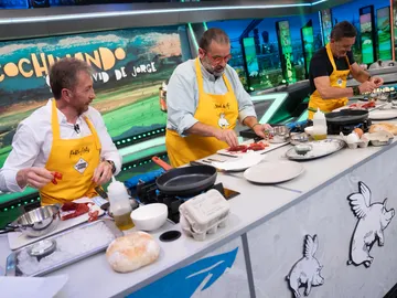 Los 'huevos de Antonio': el plato con el que David de Jorge ha dejado boquiabierto a Antonio Banderas Los 'huevos de Antonio': el plato con el que David de Jorge ha dejado boquiabierto a Antonio Banderas