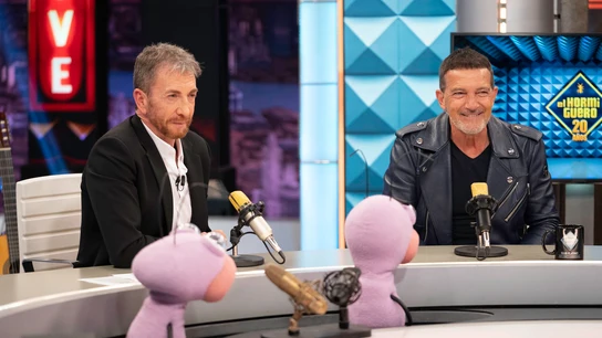 Antonio Banderas confiesa el aperitivo con el que conquistó a Obama: "No falla" Antonio Banderas confiesa el aperitivo con el que conquistó a Obama: "No falla"