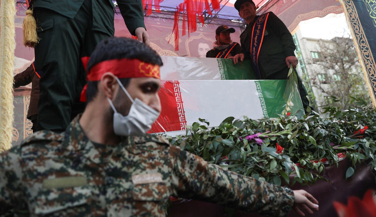 Funerales de v&iacute;ctimas tras las protestas en Ir&aacute;n